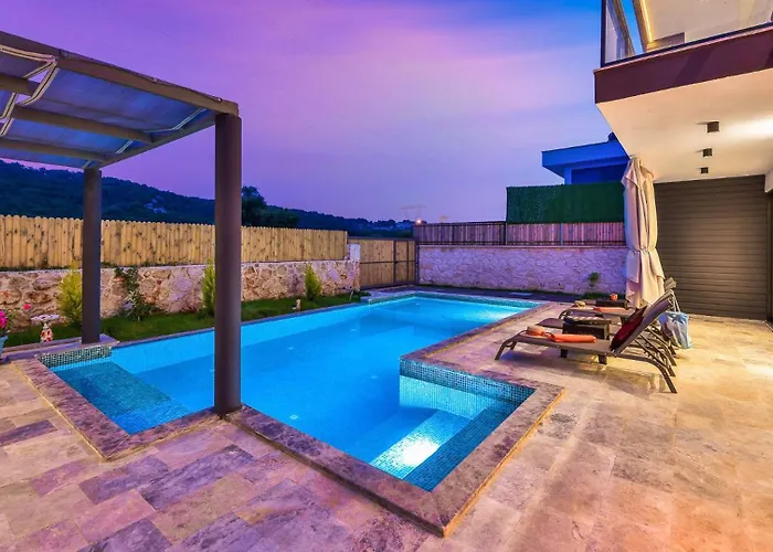Agullu Village 3 Bedroom Private Pool And Garden 别墅