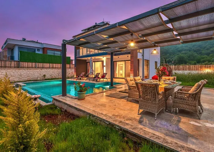 Agullu Village 3 Bedroom Private Pool And Garden 别墅 *