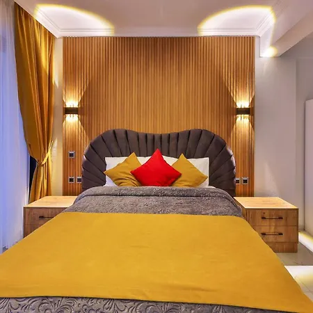 Agullu Village 3 Bedroom Private Pool And Garden *