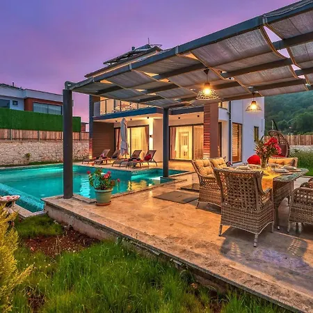 Agullu Village 3 Bedroom Private Pool And Garden Vila *